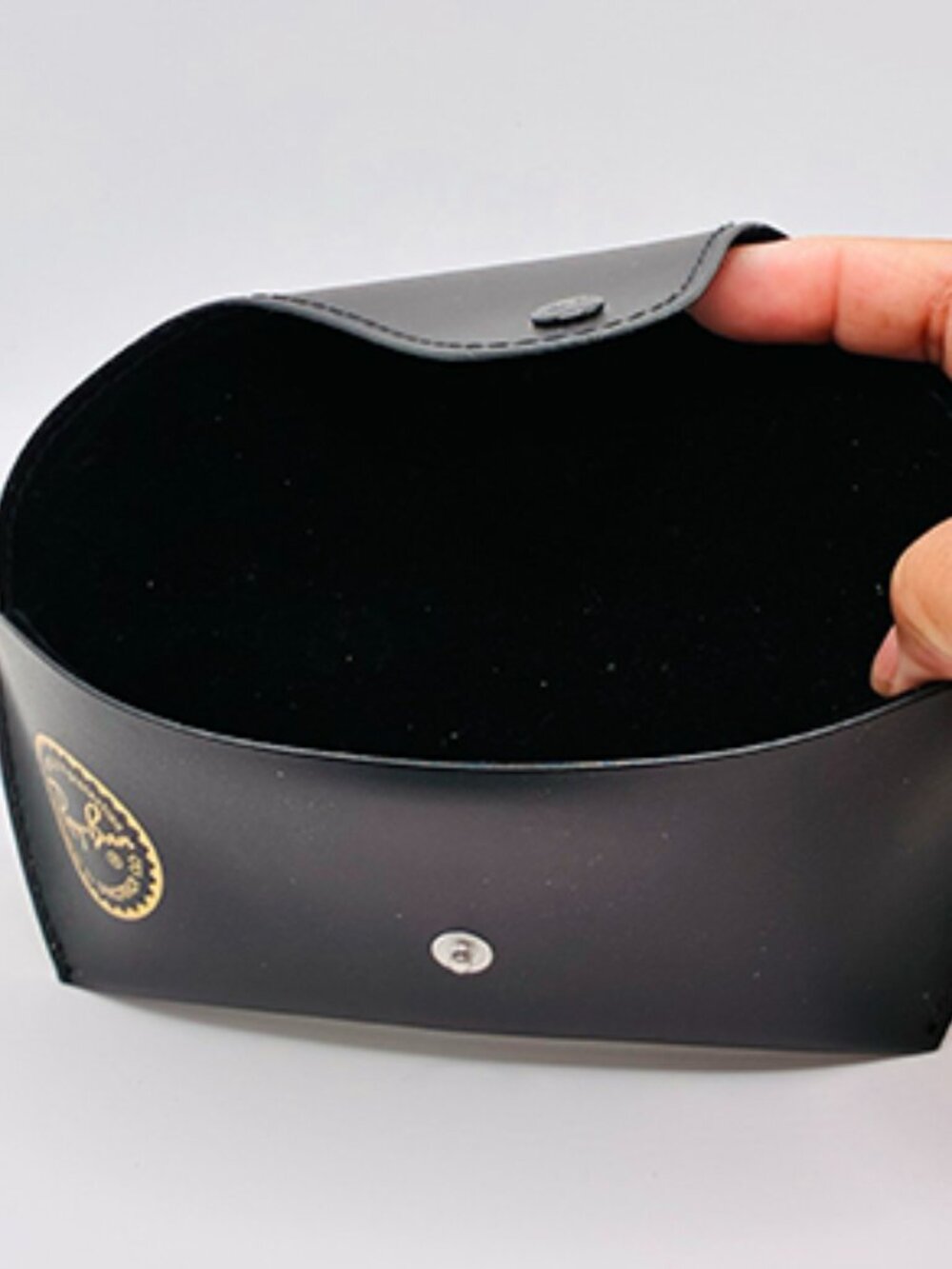 Ray-Ban, Eyeglass case